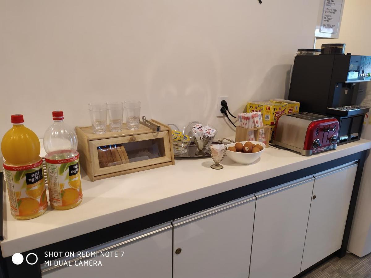 束草伊卡诺米酒店 束草市 外观 照片